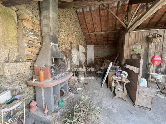 Moradia T3 - Andr�es, Vila Real, Vila Real - Miniatura: 18/39