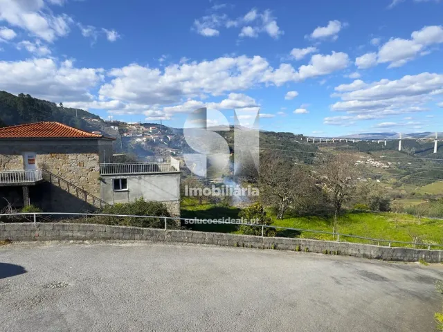 Moradia T4 - Cumieira, Santa Marta de Penagui�o, Vila Real - Miniatura: 3/29