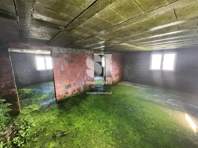 Moradia T4 - Cumieira, Santa Marta de Penagui�o, Vila Real - Miniatura: 15/29