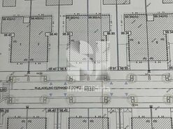 Moradia T4 - Nogueira, Maia, Porto - Miniatura: 27/28