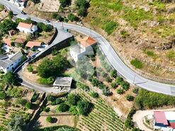 Moradia T2 - Cumieira, Santa Marta de Penagui�o, Vila Real - Miniatura: 20/25