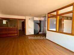 Escrit�rio T0 - Santo Ant�nio dos Olivais, Coimbra, Coimbra - Miniatura: 1/5
