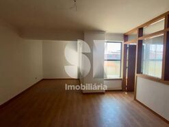 Escrit�rio T0 - Santo Ant�nio dos Olivais, Coimbra, Coimbra - Miniatura: 2/5