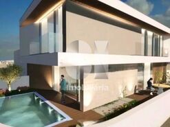 Moradia T4 - Arvore, Vila do Conde, Porto