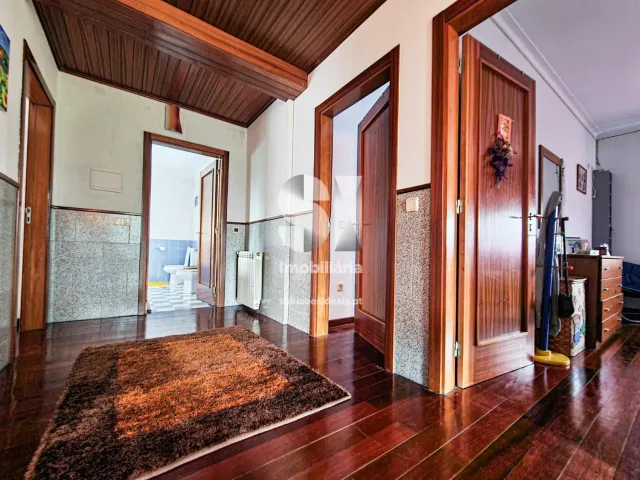 Moradia T4 - Bodiosa, Viseu, Viseu - Miniatura: 17/36