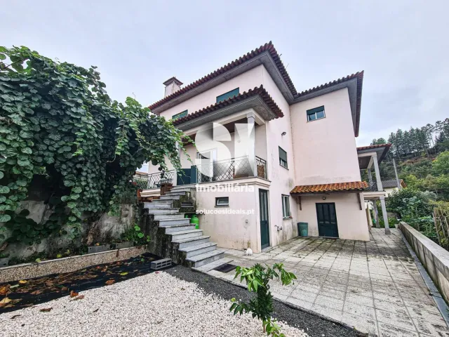 Moradia T4 - Bodiosa, Viseu, Viseu - Miniatura: 32/36