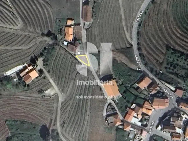 Moradia T0 - Sever, Santa Marta de Penagui�o, Vila Real - Miniatura: 11/11