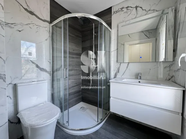 Moradia T0 - Santa Clara, Coimbra, Coimbra - Miniatura: 12/18