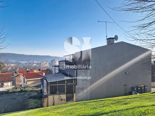 Moradia T3 - Valongo, Valongo, Porto - Miniatura: 1/37