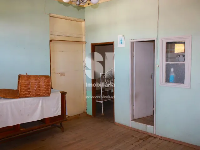 Moradia T2 - Sanfins do Douro, Alij�, Vila Real - Miniatura: 21/29