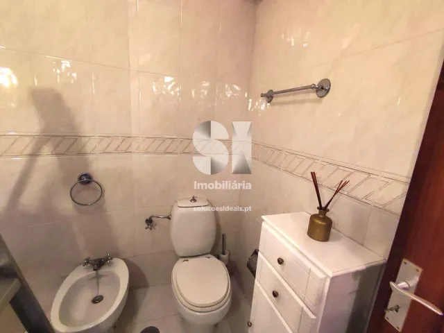 Moradia T6 - Nogueira, Maia, Porto - Miniatura: 16/20