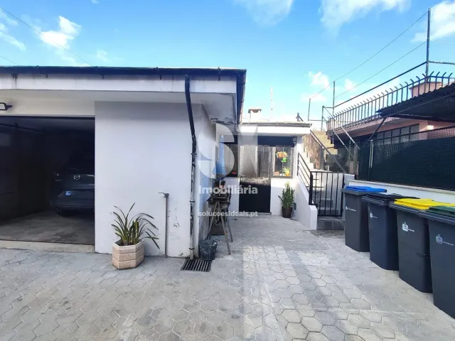 Moradia T6 - Nogueira, Maia, Porto - Miniatura: 20/20