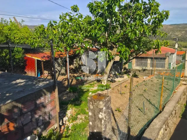 Moradia T5 - Adoufe e Vilarinho de Samard�, Vila Real, Vila Real - Miniatura: 13/49