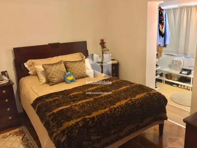 Moradia T5 - Adoufe e Vilarinho de Samard�, Vila Real, Vila Real - Miniatura: 34/49