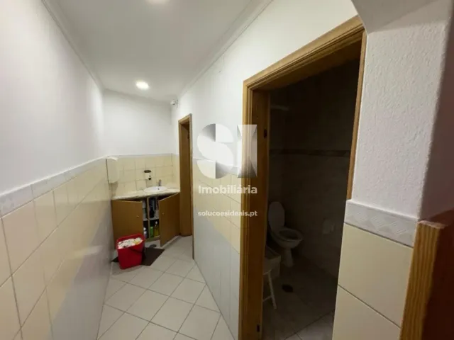 Com�rcio T0 - Vila Real, Vila Real, Vila Real - Miniatura: 5/10