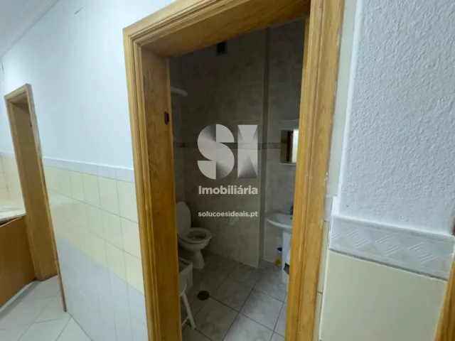 Com�rcio T0 - Vila Real, Vila Real, Vila Real - Miniatura: 6/10