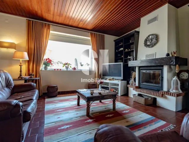 Moradia T4 - Alfeizer�o, Alcoba�a, Leiria - Miniatura: 11/29