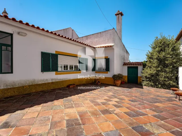 Moradia T4 - Alfeizer�o, Alcoba�a, Leiria - Miniatura: 14/29