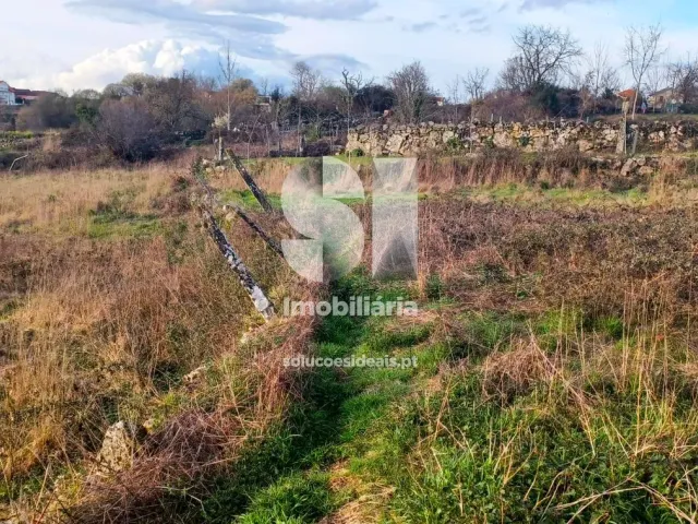 Terreno Urbano T0 - Uni�o Das Freguesias De Mou��s E Lamares, Vila Real, Vila Real - Miniatura: 3/9