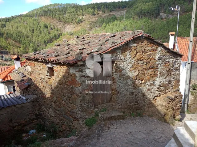 Moradia T2 - G�is, G�is, Coimbra - Miniatura: 1/14