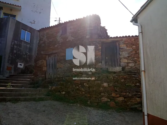 Moradia T2 - G�is, G�is, Coimbra - Miniatura: 2/14