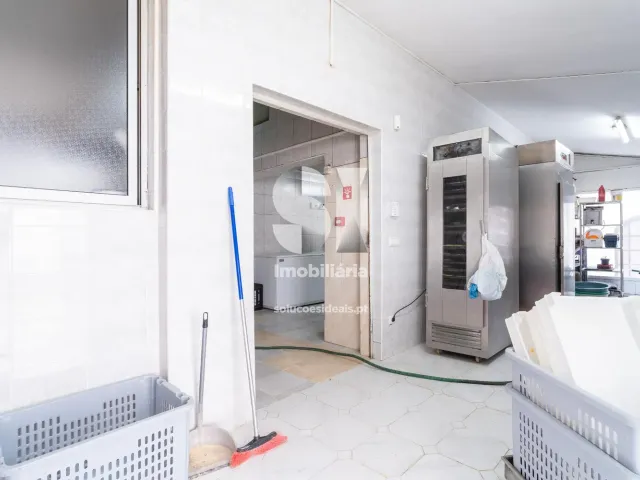 Bar/Restaurante T0 - Carapinheira, Montemor-o-Velho, Coimbra - Miniatura: 10/14