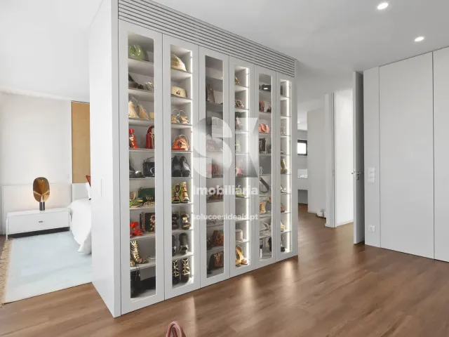 Moradia T4 - A Ver-o-Mar, P�voa de Varzim, Porto - Miniatura: 1/43