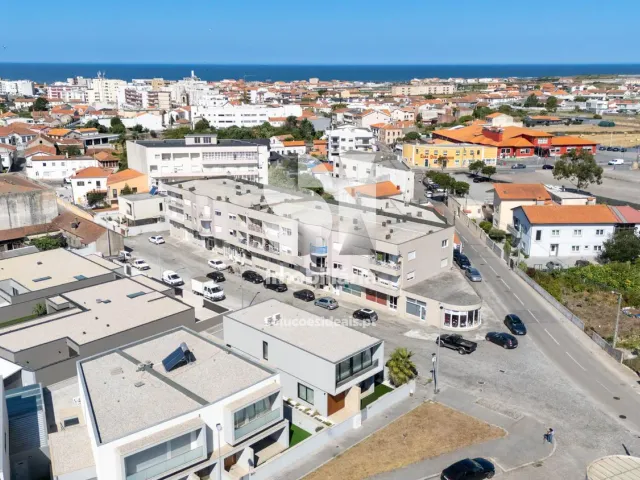 Moradia T4 - A Ver-o-Mar, P�voa de Varzim, Porto - Miniatura: 28/43