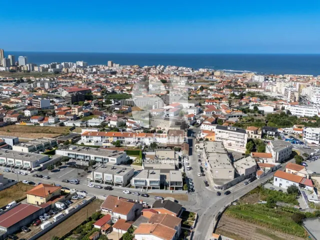 Moradia T4 - A Ver-o-Mar, P�voa de Varzim, Porto - Miniatura: 30/43