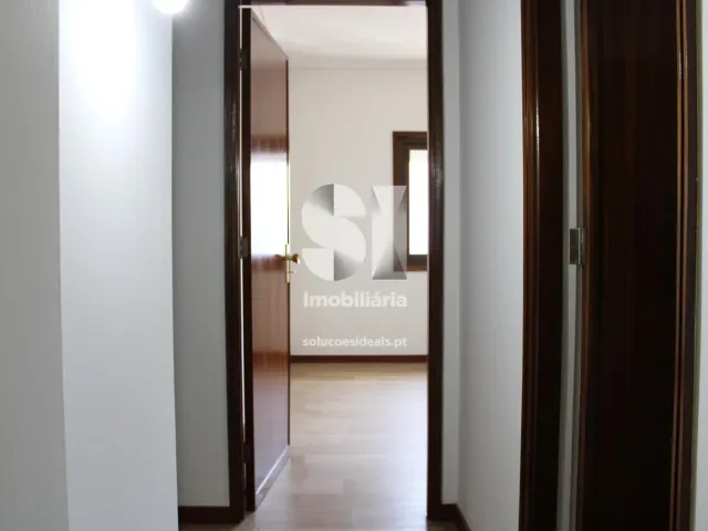 Apartamento T3 - Esgueira, Aveiro, Aveiro - Miniatura: 4/28