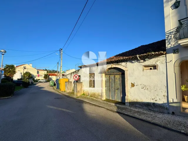 Armaz�m T0 - Dois Portos, Torres Vedras, Lisboa - Miniatura: 12/23