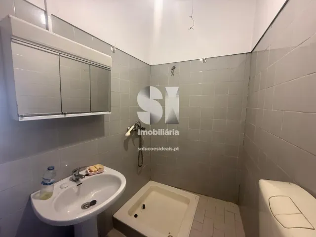 Moradia T4 - Almalagu�s, Coimbra, Coimbra - Miniatura: 10/25