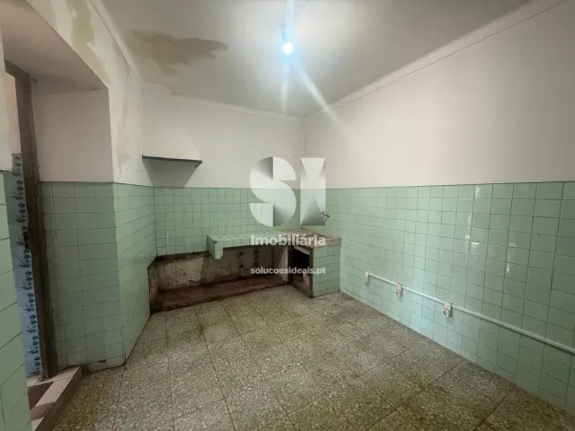 Moradia T4 - Almalagu�s, Coimbra, Coimbra - Miniatura: 12/25