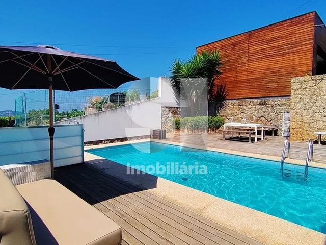 Outros T5 - Lordelo, Guimar�es, Braga - Imagem grande