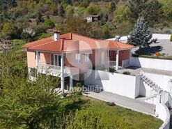 Moradia T3 - Mondr�es, Vila Real, Vila Real