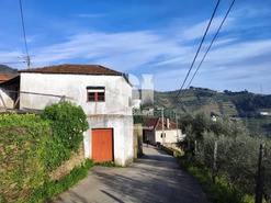 Moradia T2 - Cumieira, Santa Marta de Penagui�o, Vila Real