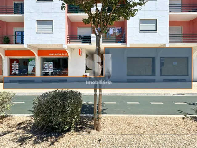 Com�rcio T0 - Torres Vedras, Torres Vedras, Lisboa - Miniatura: 1/37