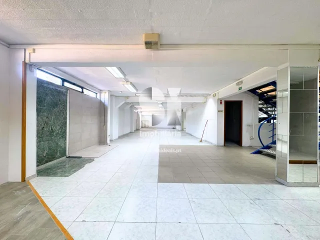 Com�rcio T0 - Torres Vedras, Torres Vedras, Lisboa - Miniatura: 26/37