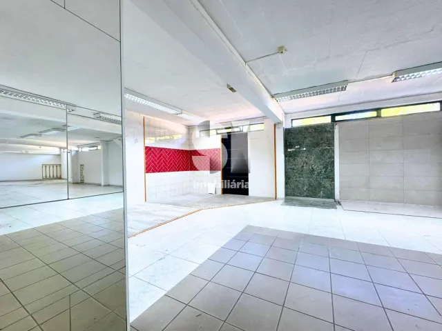 Com�rcio T0 - Torres Vedras, Torres Vedras, Lisboa - Miniatura: 36/37