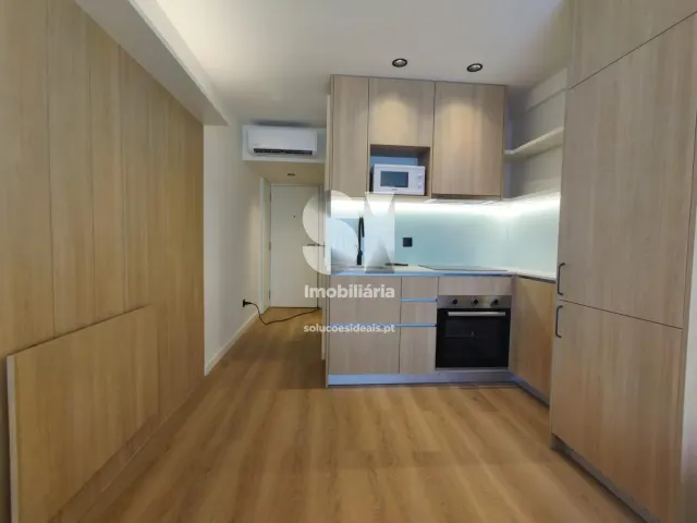 Apartamento T1 - S�o Jos� de S�o L�zaro, Braga, Braga - Miniatura: 3/24