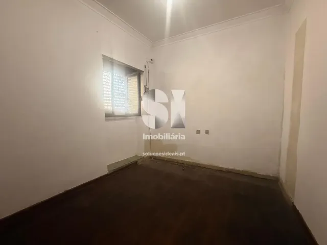 Moradia T4 - Almalagu�s, Coimbra, Coimbra - Miniatura: 17/25