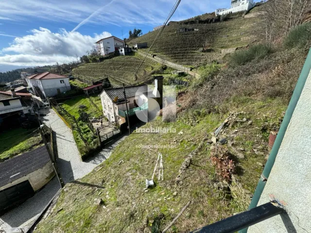 Moradia T2 - Fontes, Santa Marta de Penagui�o, Vila Real - Miniatura: 19/22