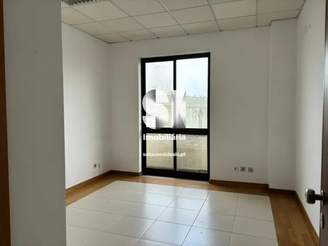 Escrit�rio T0 - Coimbra, Coimbra, Coimbra - Miniatura: 2/8