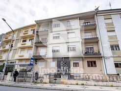 Apartamento T2 - Santo Ant�nio dos Olivais, Coimbra, Coimbra - Miniatura: 19/20