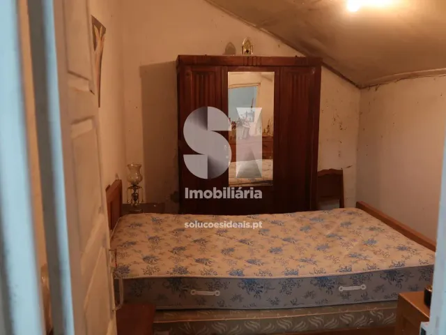 Moradia T2 - S�o Martinho da Corti�a, Arganil, Coimbra - Miniatura: 11/31