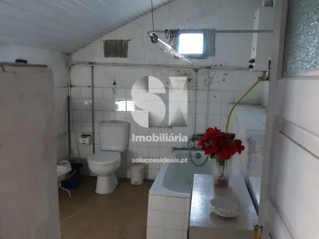 Moradia T2 - S�o Martinho da Corti�a, Arganil, Coimbra - Miniatura: 13/31