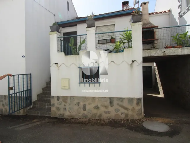 Moradia T2 - Pinheiro de C�ja, T�bua, Coimbra - Miniatura: 19/22