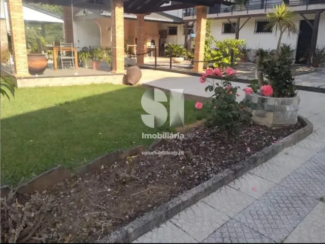 Moradia T0 - Semide, Miranda do Corvo, Coimbra - Miniatura: 1/9