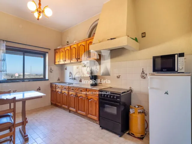 Moradia > T6 - Vieira de Leiria, Marinha Grande, Leiria - Miniatura: 20/49