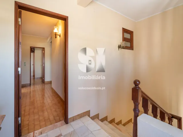 Moradia > T6 - Vieira de Leiria, Marinha Grande, Leiria - Miniatura: 29/49